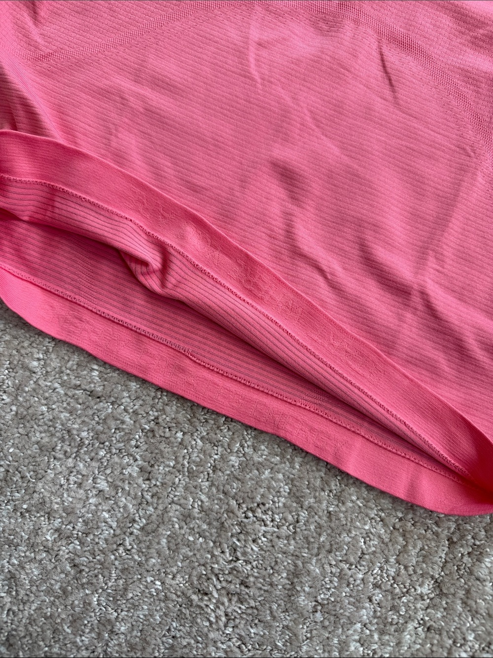 🍋 Lululemon Swiftly Tech Cropped Short Sleeve shirt size 8 - Picture 4 of 5